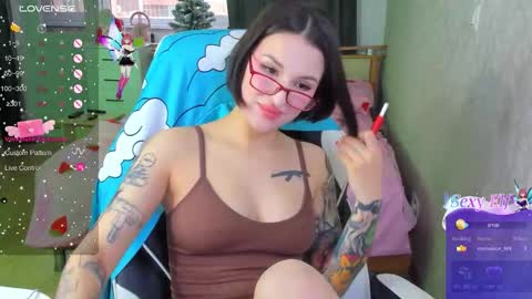 folinskaayaa online show from January 12, 2026, 3:45 am