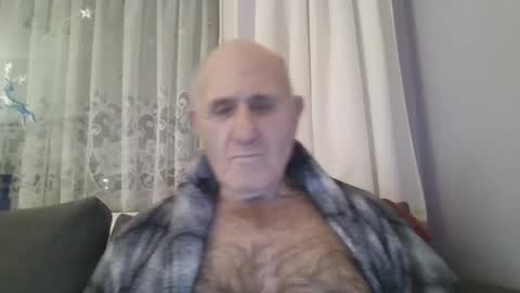 follador1001 online show from January 19, 2025, 7:37 pm