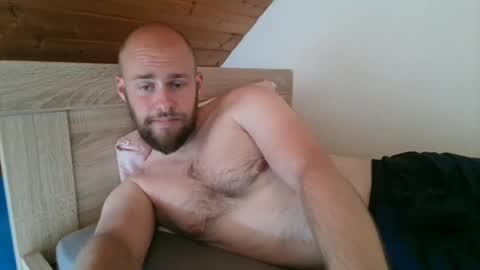 Martin Grob online show from June 17, 2026, 9:01 am