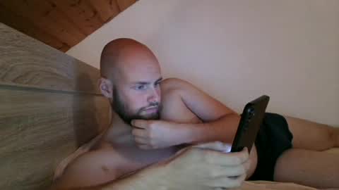 Martin Grob online show from July 21, 2026, 6:32 pm