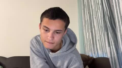 foooxxxi online show from September 22, 2025, 4:53 pm