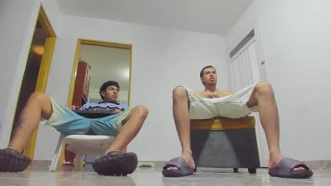 foot_master777 online show from January 23, 2025, 3:26 am