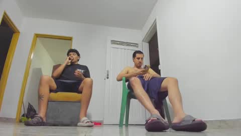 foot_master777 online show from February 4, 2025, 3:11 am