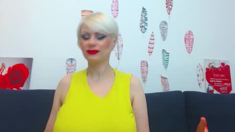 Snapshot of forever_barbie chatting on November 7, 2025, 10:43 pm Adana online show from November 7, 2025, 10:43 pm