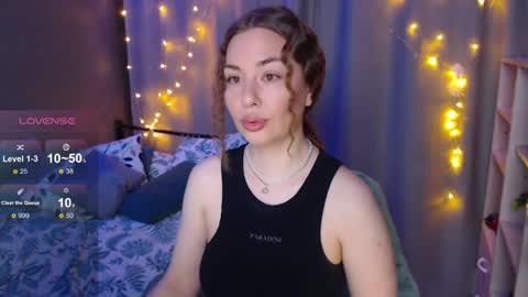 Julia online show from December 9, 2024, 12:23 am