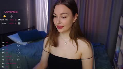 Julia online show from March 8, 2025, 4:23 am