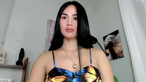 KHATRINA STACIE MARIE online show from February 15, 2026, 5:15 am