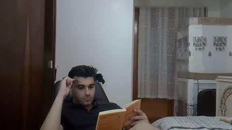 fortiori8 online show from September 16, 2025, 10:33 pm