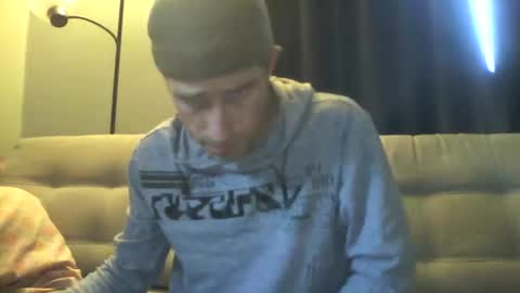 Snapshot of fouraide42 chatting on December 1, 2024, 4:29 pm fouraide42 online show from December 1, 2024, 4:29 pm