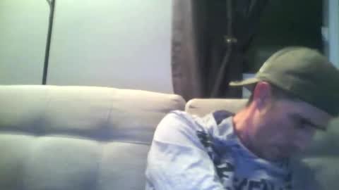 Snapshot of fouraide42 chatting on December 2, 2024, 1:14 am fouraide42 online show from December 2, 2024, 1:14 am