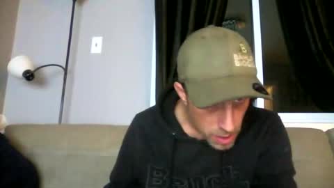 Snapshot of fouraide42 chatting on January 7, 2025, 1:49 am fouraide42 online show from January 7, 2025, 1:49 am