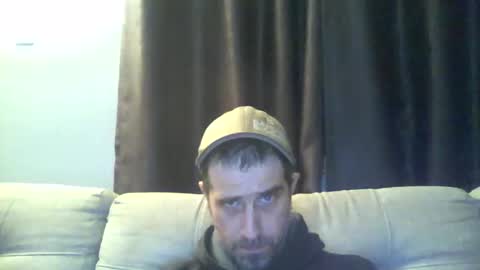 Snapshot of fouraide42 chatting on February 9, 2025, 6:43 am fouraide42 online show from February 9, 2025, 6:43 am