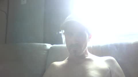 Snapshot of fouraide42 chatting on February 21, 2025, 1:33 pm fouraide42 online show from February 21, 2025, 1:33 pm