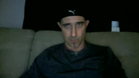 Snapshot of fouraide42 chatting on February 26, 2025, 4:03 am fouraide42 online show from February 26, 2025, 4:03 am