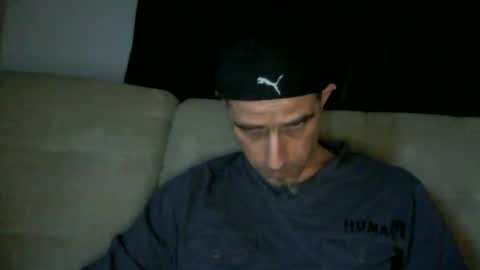 Snapshot of fouraide42 chatting on February 26, 2025, 10:31 pm fouraide42 online show from February 26, 2025, 10:31 pm