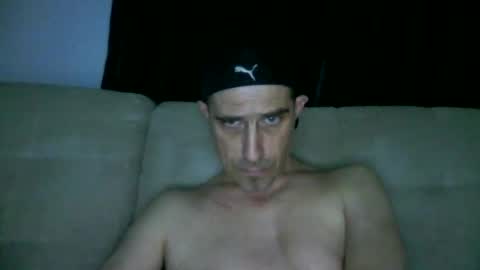 Snapshot of fouraide42 chatting on February 27, 2025, 7:55 am fouraide42 online show from February 27, 2025, 7:55 am