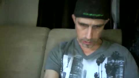 Snapshot of fouraide42 chatting on March 2, 2025, 11:50 am fouraide42 online show from March 2, 2025, 11:50 am