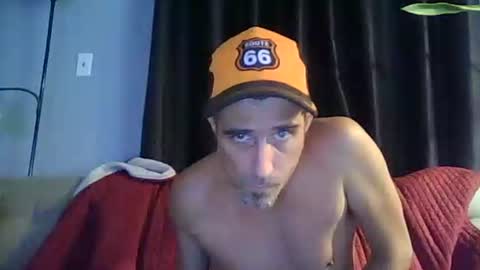 Snapshot of fouraide42 chatting on September 16, 2025, 1:50 am fouraide42 online show from September 16, 2025, 1:50 am