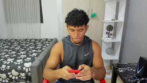 Snapshot of fox_evans chatting on October 30, 2025, 4:47 am Fox online show from October 30, 2025, 4:47 am