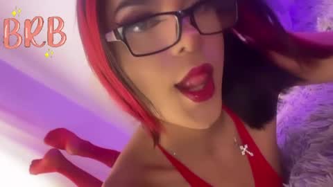 Snapshot of foxxy_angel chatting on May 15, 2026, 10:28 pm Santi online show from May 15, 2026, 10:28 pm
