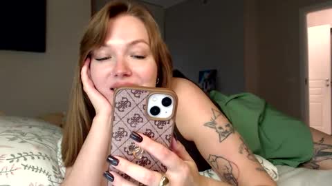 Cindy online show from October 6, 2025, 7:44 pm