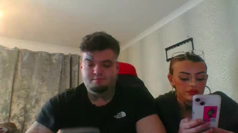 Snapshot of foxy_couple69 chatting on February 23, 2025, 2:51 am The Foxy Couple online show from February 23, 2025, 2:51 am