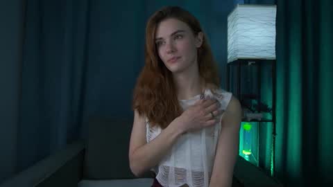 Eva online show from November 19, 2025, 7:03 pm