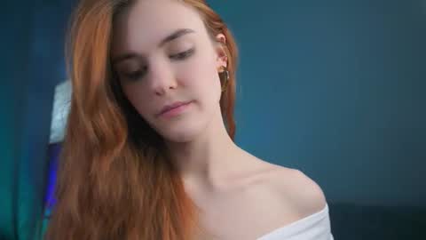 Eva online show from November 24, 2025, 8:08 pm