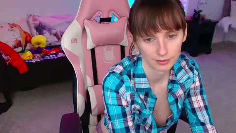 Lex Vive foxygamer cb online show from February 7, 2025, 2:40 am