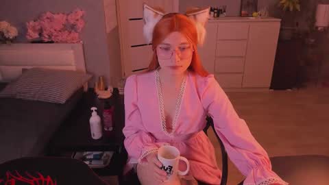 Snapshot of foxy_jpg chatting on March 1, 2026, 9:06 pm Sue online show from March 1, 2026, 9:06 pm