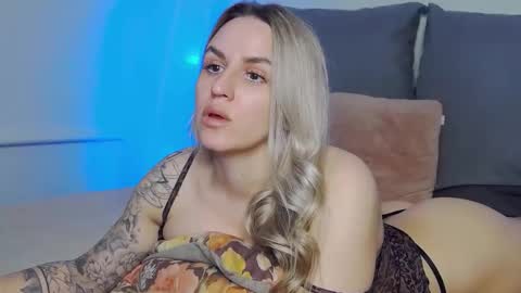 Foxy Kimmi online show from March 16, 2026, 5:44 am