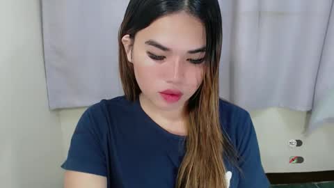 foxy_lei online show from September 25, 2025, 10:35 pm