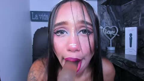 Snapshot of foxy_samy chatting on May 8, 2026, 6:13 pm Samy online show from May 8, 2026, 6:13 pm