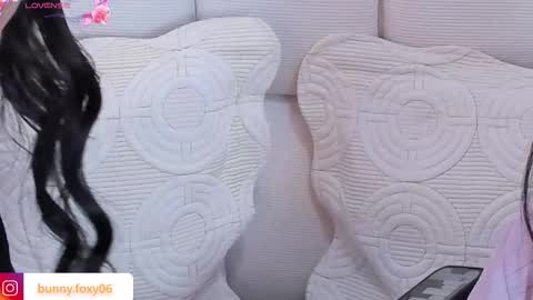 FOXY AND BUNNY online show from March 8, 2026, 4:27 am