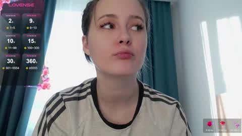 Snapshot of foxydollkate chatting on November 20, 2025, 6:02 am Kate online show from November 20, 2025, 6:02 am