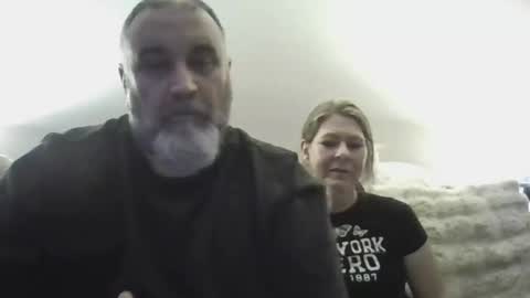 Snapshot of foxyfang chatting on February 24, 2025, 4:05 am foxyfang online show from February 24, 2025, 4:05 am