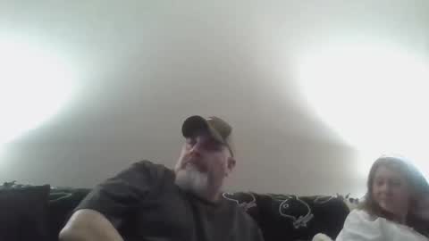 Snapshot of foxyfang chatting on March 2, 2025, 12:42 am foxyfang online show from March 2, 2025, 12:42 am