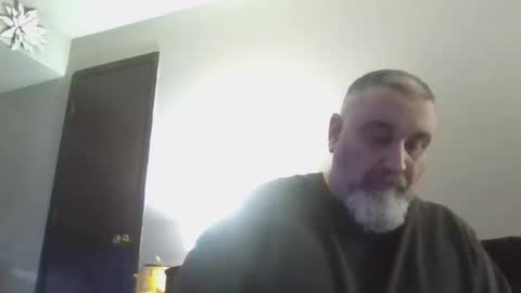 Snapshot of foxyfang chatting on March 7, 2025, 3:08 am foxyfang online show from March 7, 2025, 3:08 am