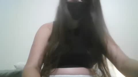 foxylady000 online show from April 12, 2026, 8:19 am