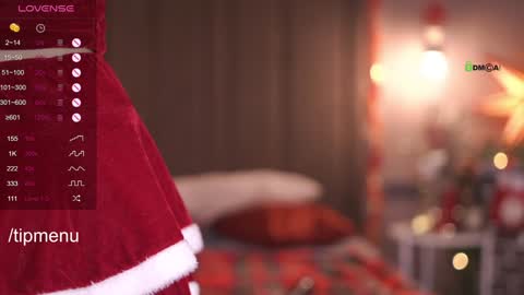 Snapshot of foxylovesyou chatting on December 25, 2024, 10:06 am foxylovesyou online show from December 25, 2024, 10:06 am