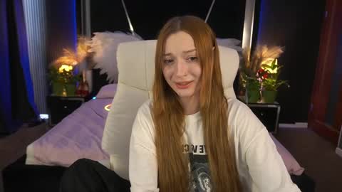 Snapshot of foxymayy chatting on May 24, 2026, 1:16 pm Maya online show from May 24, 2026, 1:16 pm