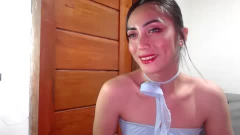 Snapshot of foxytheaxxx chatting on February 26, 2026, 10:47 am Thea online show from February 26, 2026, 10:47 am