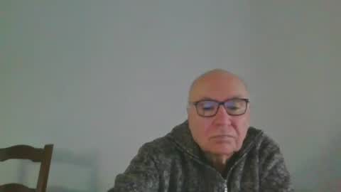 Snapshot of fra94 chatting on January 13, 2025, 1:49 pm fra94 online show from January 13, 2025, 1:49 pm