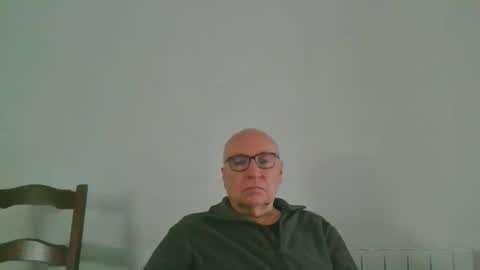 Snapshot of fra94 chatting on October 13, 2025, 1:22 pm fra94 online show from October 13, 2025, 1:22 pm