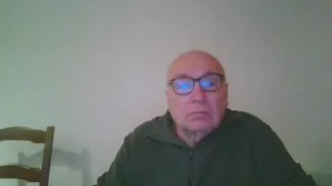 Snapshot of fra94 chatting on October 16, 2025, 9:05 pm fra94 online show from October 16, 2025, 9:05 pm