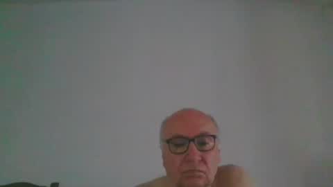 Snapshot of fra94 chatting on June 4, 2026, 12:33 pm fra94 online show from June 4, 2026, 12:33 pm