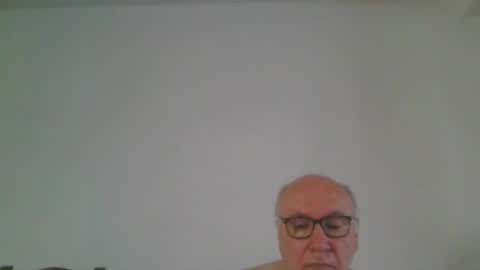 Snapshot of fra94 chatting on June 5, 2026, 1:17 pm fra94 online show from June 5, 2026, 1:17 pm