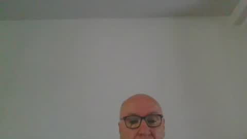 Snapshot of fra94 chatting on June 15, 2026, 1:24 pm fra94 online show from June 15, 2026, 1:24 pm