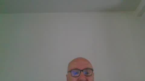 Snapshot of fra94 chatting on June 16, 2026, 1:36 pm fra94 online show from June 16, 2026, 1:36 pm