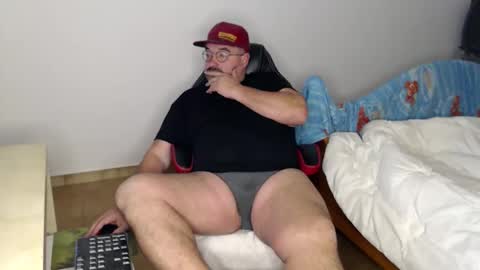 Fraboys online show from January 6, 2026, 7:01 am